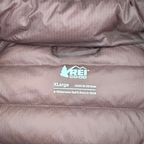 REI women’s purple and mauve Puffer Jacket - Picture 2 of 4